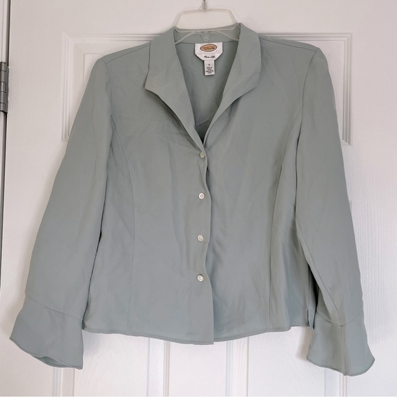 Talbots Tops - Talbots front button blouse woman’s size 4 blue/green silk